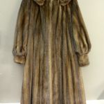 860 5774 FUR COAT